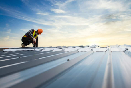 Roof and Siding Maintenance Tips for Long-lasting Homes